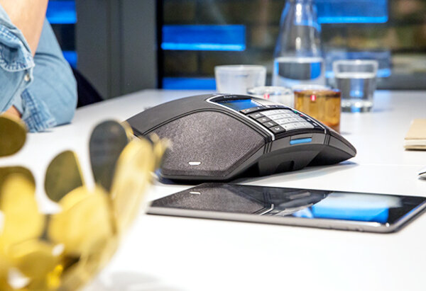 Konftel Konftel 300Mx draadloze conferentietelefoon Konftel Konftel 300Mx draadloze conferentietelefoon