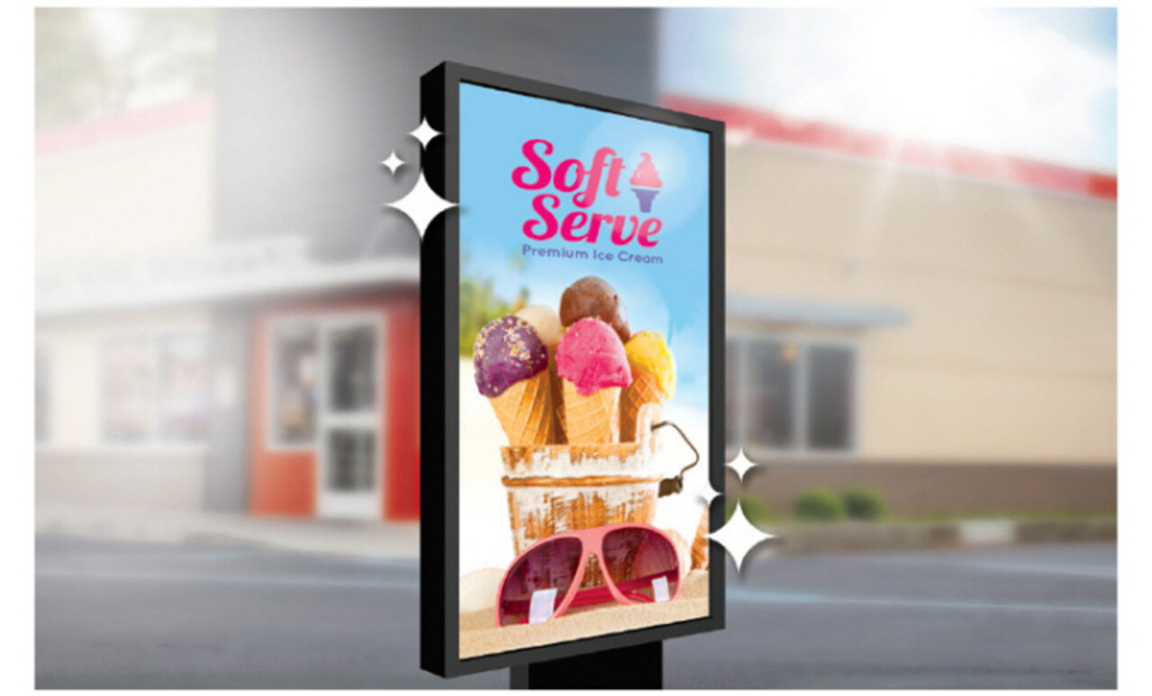 LG LG 75XF3C 75 Inch 4K reclamemonitor