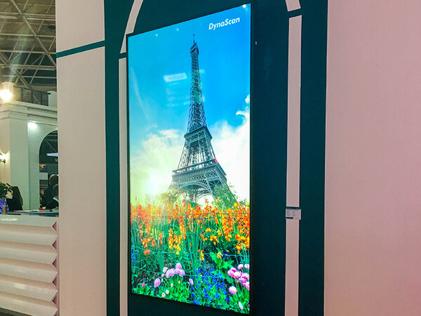 DynaScan DynaScan DI100ST2 Fanless UHD 4K Premium LCD-scherm