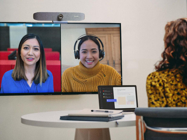 POLY POLY Studio P15 persoonlijke videobalk POLY POLY Studio P15 persoonlijke videobalk