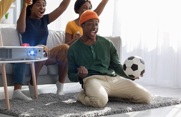 Optoma Optoma HD28i Full HD Home Cinema en gaming Beamer Optoma Optoma HD28i Full HD Home Cinema en gaming Beamer