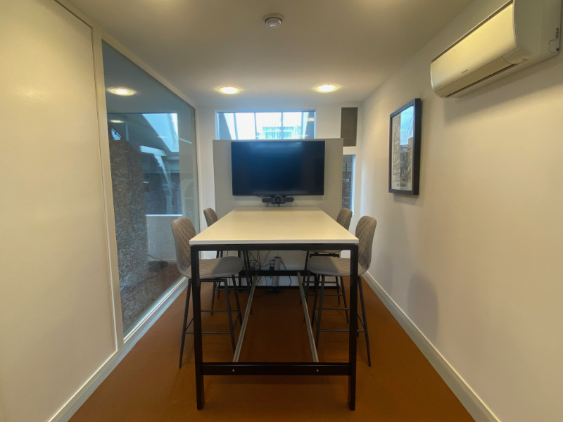 Assmann Solos Highdesk design meubel afbeelding