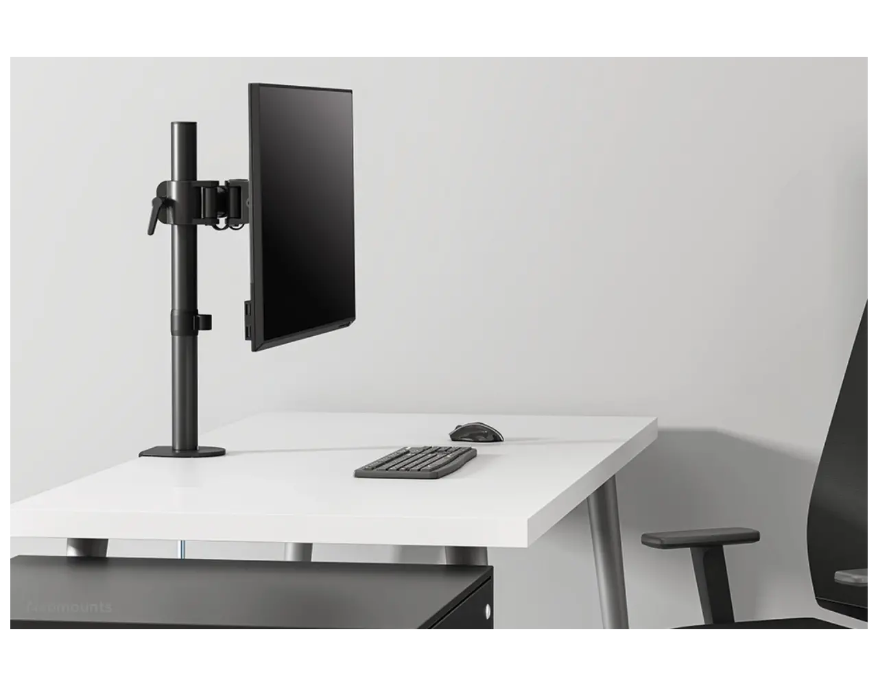 Neomounts Neomounts NM-D135BLACK monitorarm Neomounts Neomounts NM-D135BLACK monitorarm