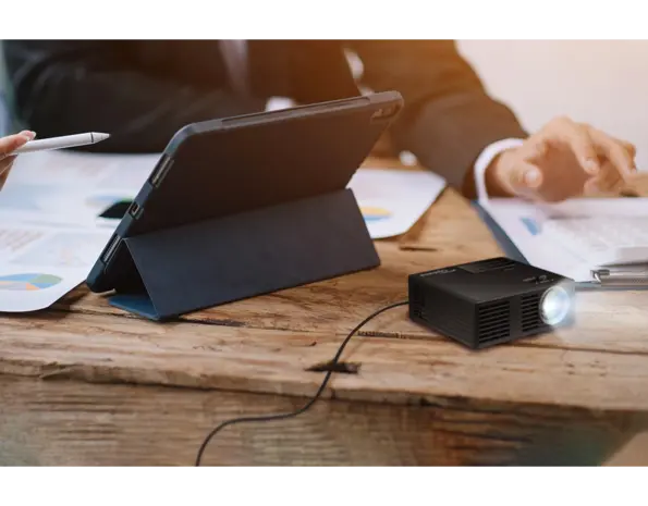 Optoma Optoma ML750i mobiele led beamer Optoma Optoma ML750i mobiele led beamer