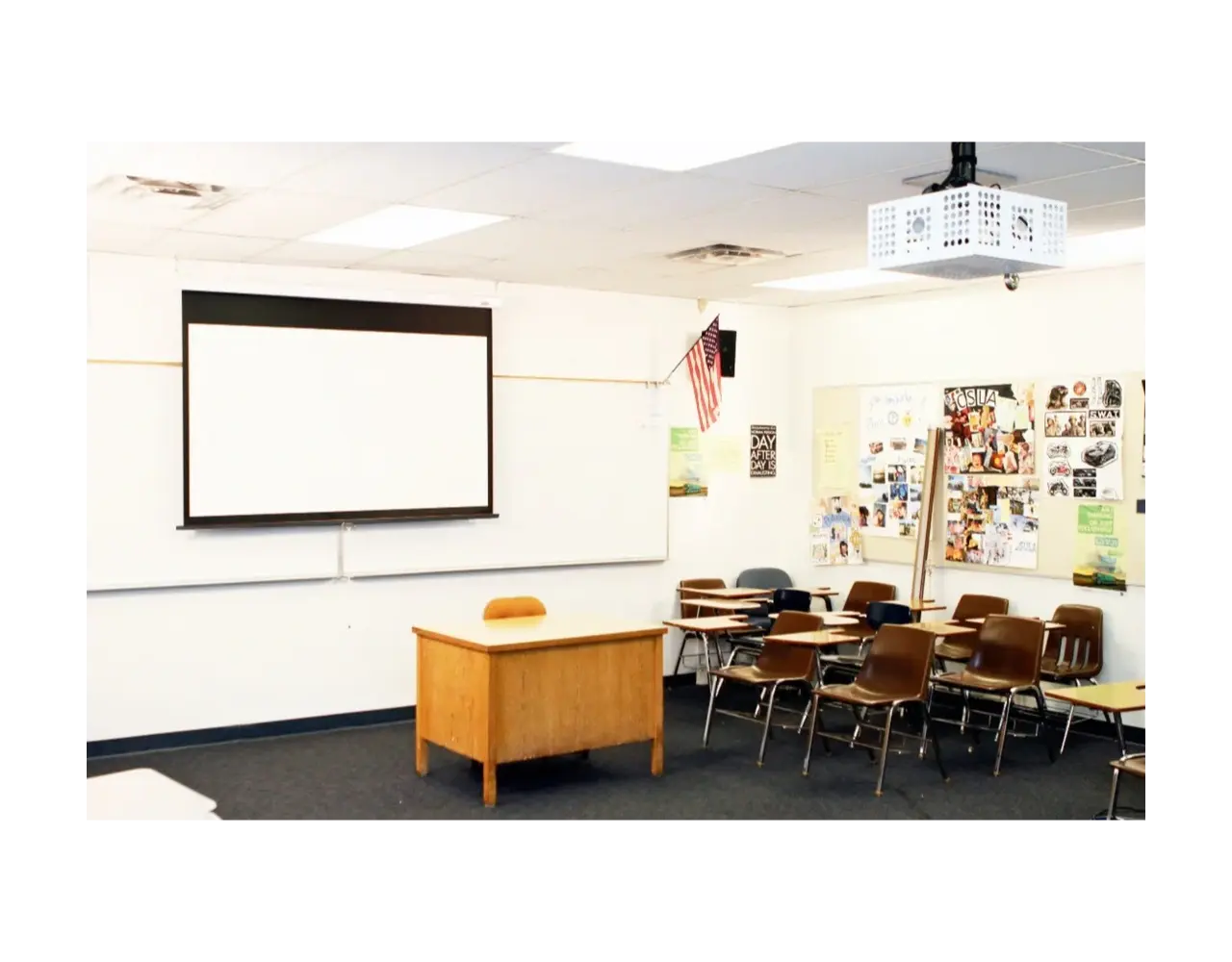 Elite Screens Elite Screens SRM-PRO MaxWhite FG 100 inch handmatig projectiescherm