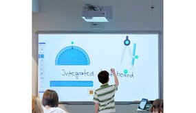 NEC NEC UM301Wi beamer en whiteboard NEC NEC UM301Wi beamer en whiteboard