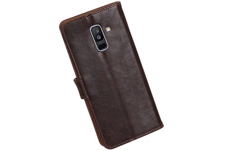 BAOHU Zakelijke Book Case Telefoonhoesje Geschikt voor de Samsung Galaxy A6 Plus 2018 - Portemonnee Hoesje - Pasjeshouder Wallet Case - Mocca