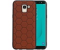 Hexagon Hard Case - Telefoonhoesje - Backcover Hoesje - achterkant hoesje - Geschikt voor Samsung Galaxy J6 - Bruin