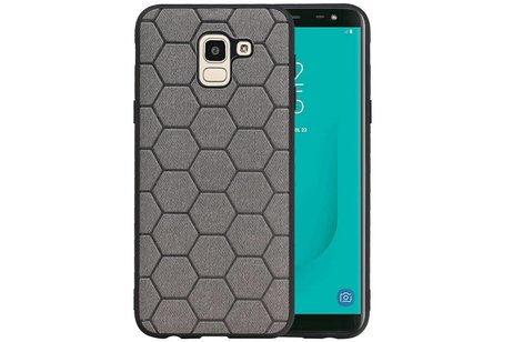 Hexagon Hard Case - Telefoonhoesje - Backcover Hoesje - achterkant hoesje - Geschikt voor Samsung Galaxy J6 - Grijs