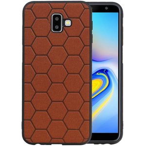 Hexagon Hard Case - Telefoonhoesje - Backcover Hoesje - achterkant hoesje - Geschikt voor Samsung Galaxy J6 Plus - Bruin