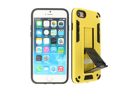 Stand Shockproof Telefoonhoesje - Magnetic Stand Hard Case - Grip Stand Back Cover - Backcover Hoesje voor iPhone SE 2020 - iPhone 8 - iPhone 7 - Geel