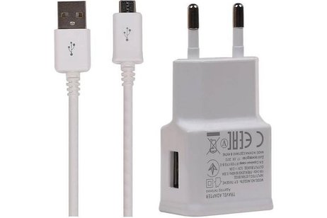 Micro Universal Travel Charger 2.4 A Wit + Micro USB kabel