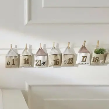 Adventskalender "Weihnachtshäuser" zum Selberbefüllen