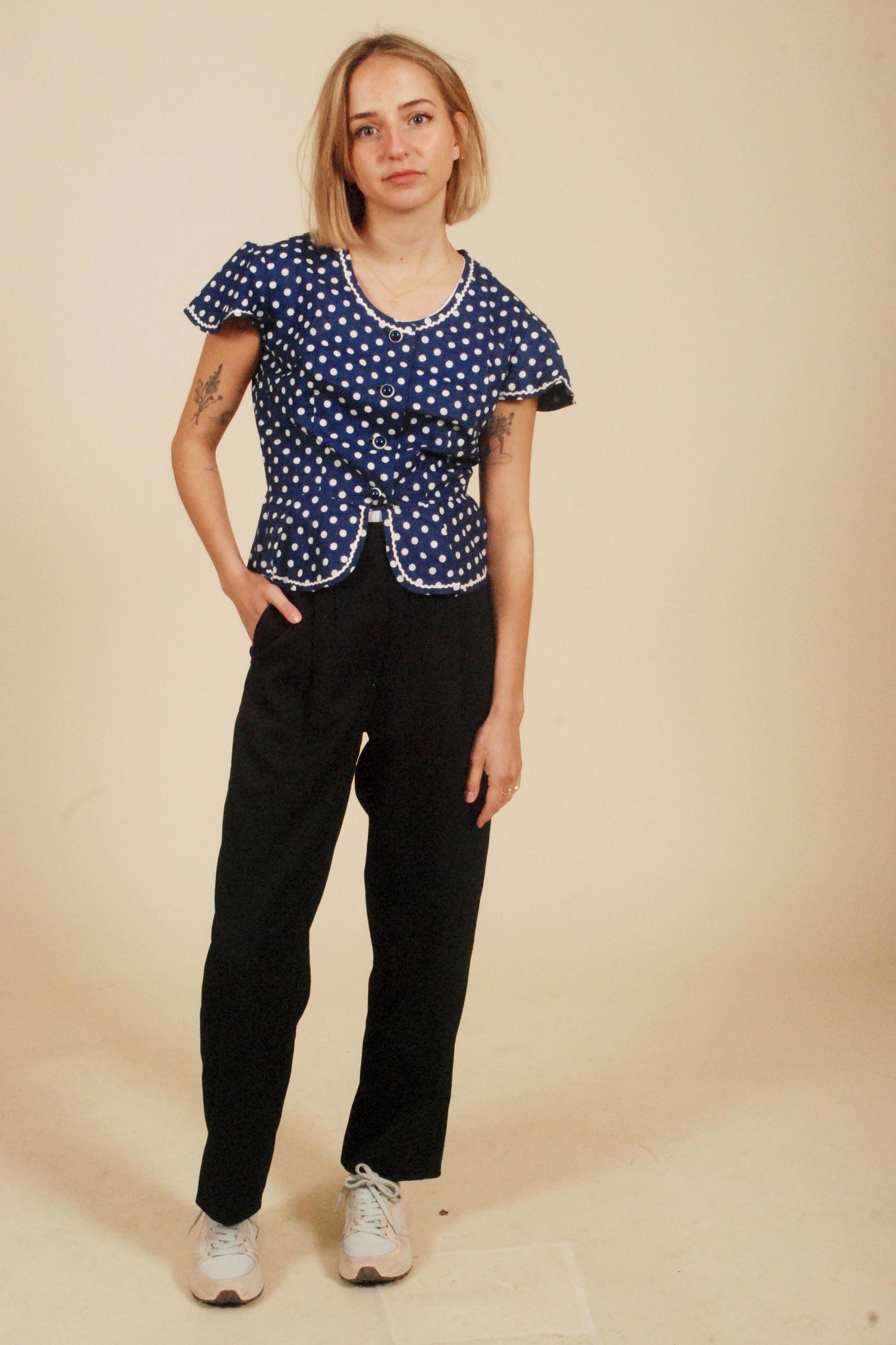 Striped 70s blouse with long sleeves 