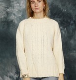 Cable knit pullover in off-white