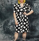 Classy 80s polka dot dress