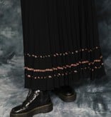Black 70s pleated skirt