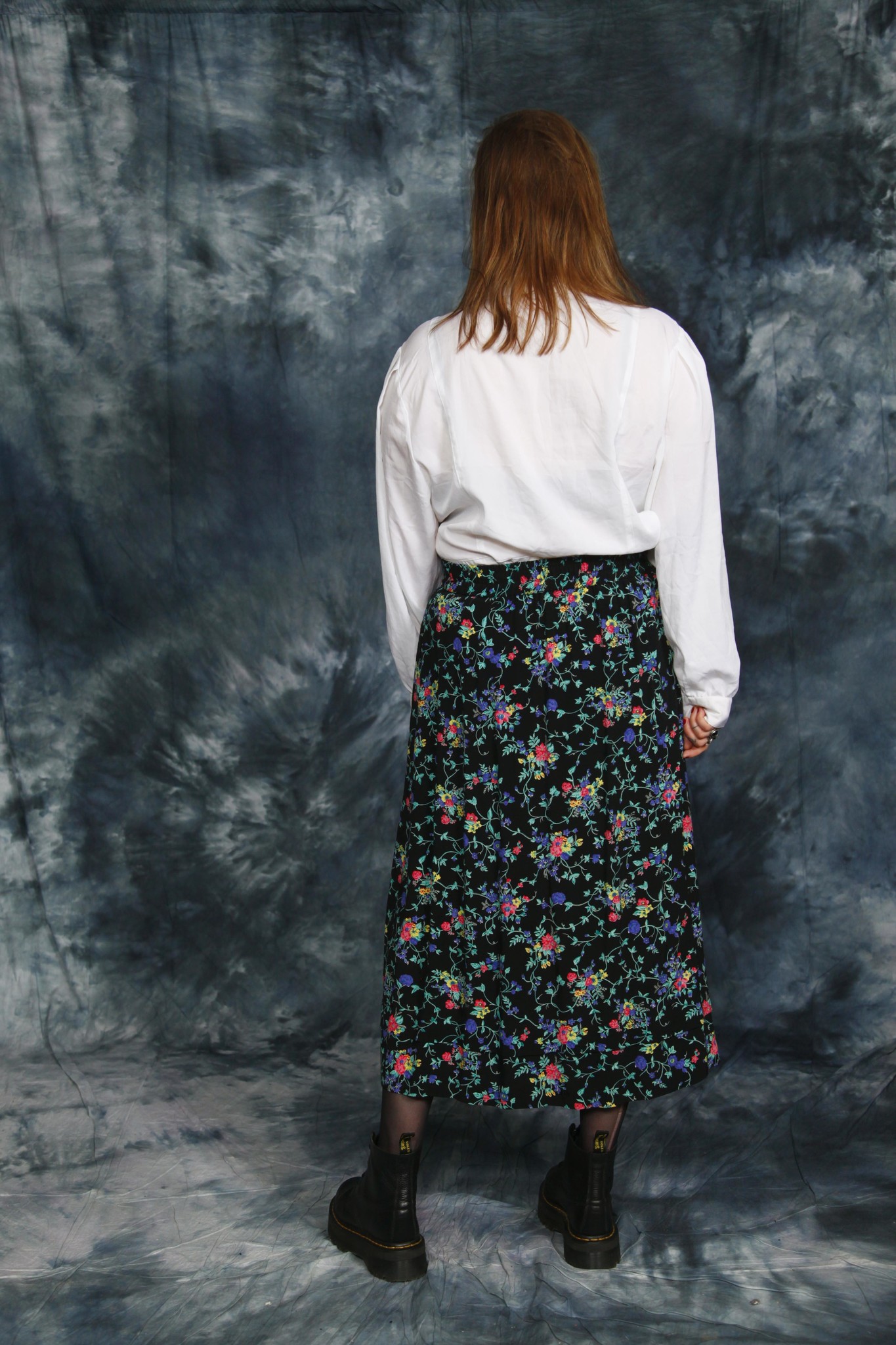 Beautiful 90s Floral Skirt