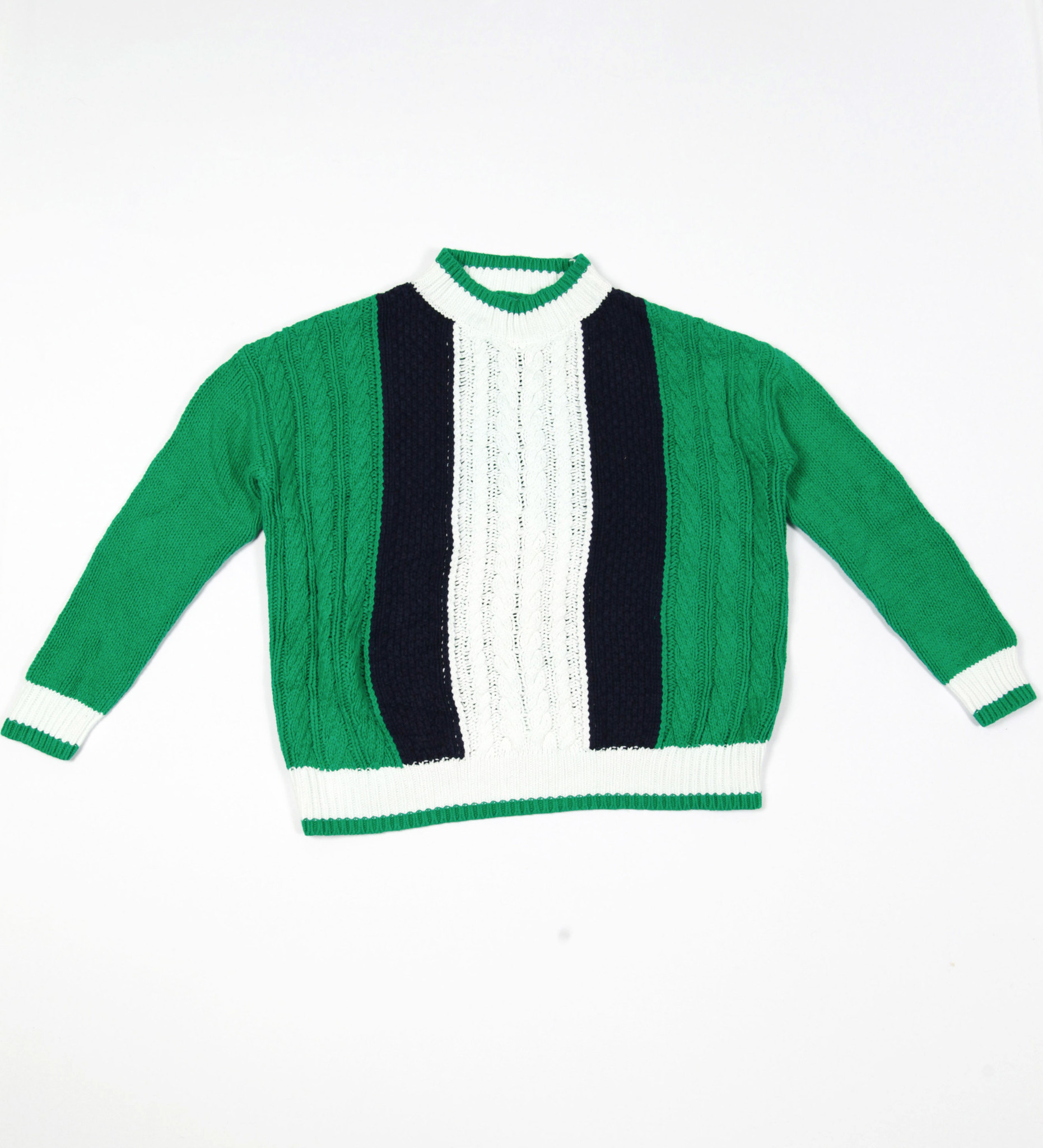 Green black white cable jumper