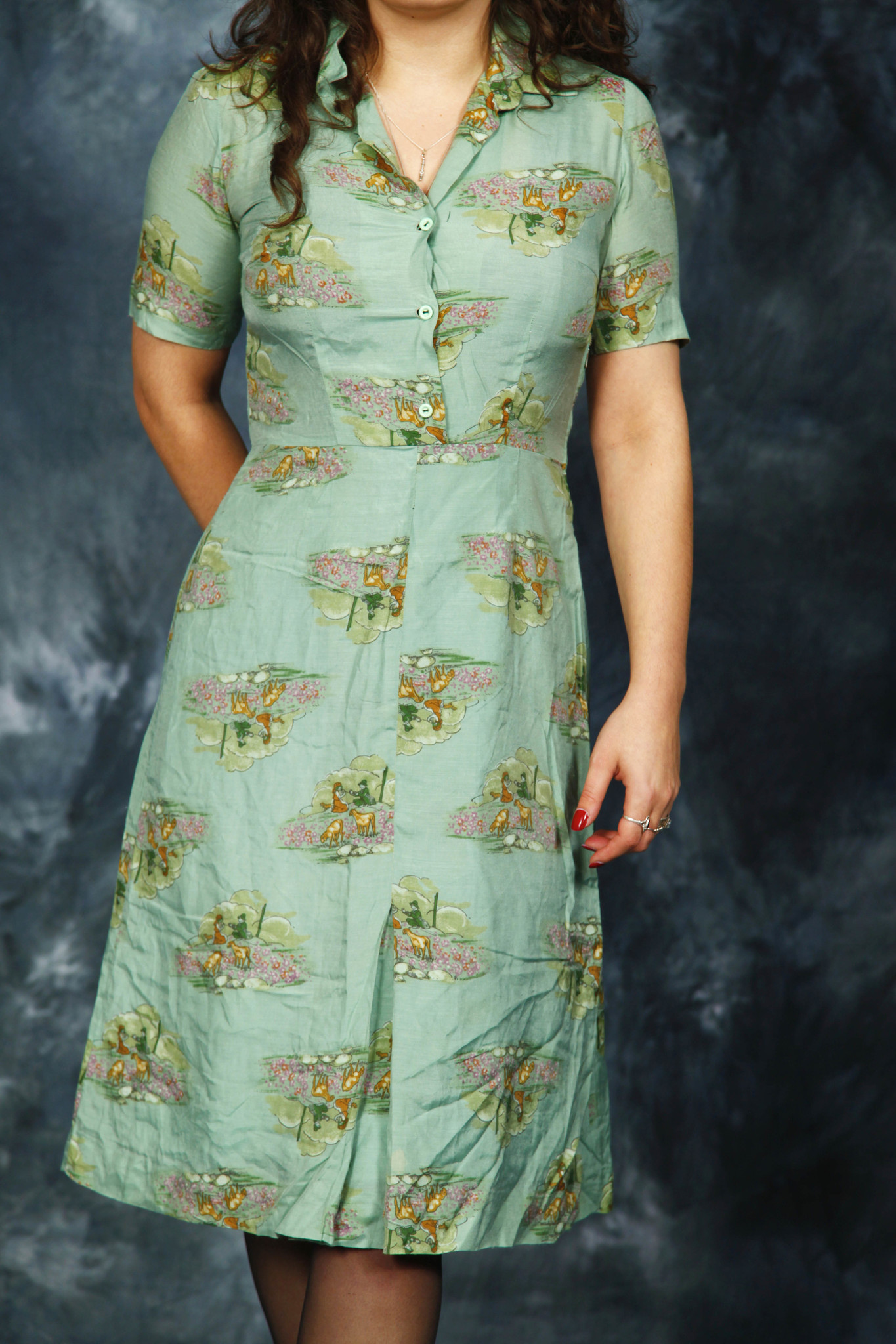 Floral 70s dress in green