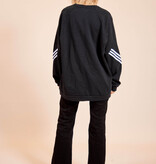 Black 90s Adidas jumper