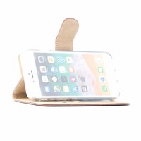 Bookcase  Apple iPhone 7 hoesje - Bruin