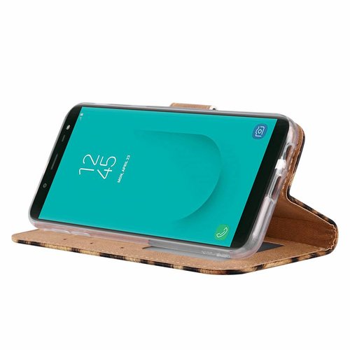 Panter print lederen Bookcase hoesje voor de Samsung Galaxy J6 2018