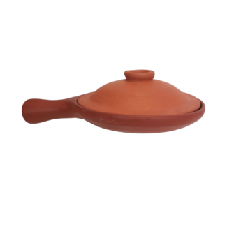 Pavithram Klei / Terracotta Bakpan Met Deksel