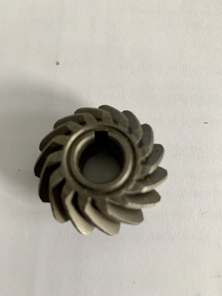 OMC Pinion Gear