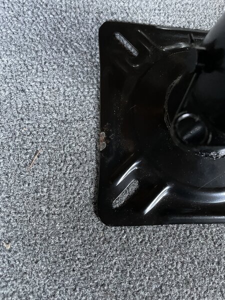 Springfield Boat Seat Pedestal Adjustable ** with rust spot damage