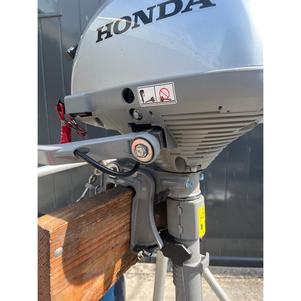 Honda BF 2,3 SCHU tweedehands particuliere verkoop