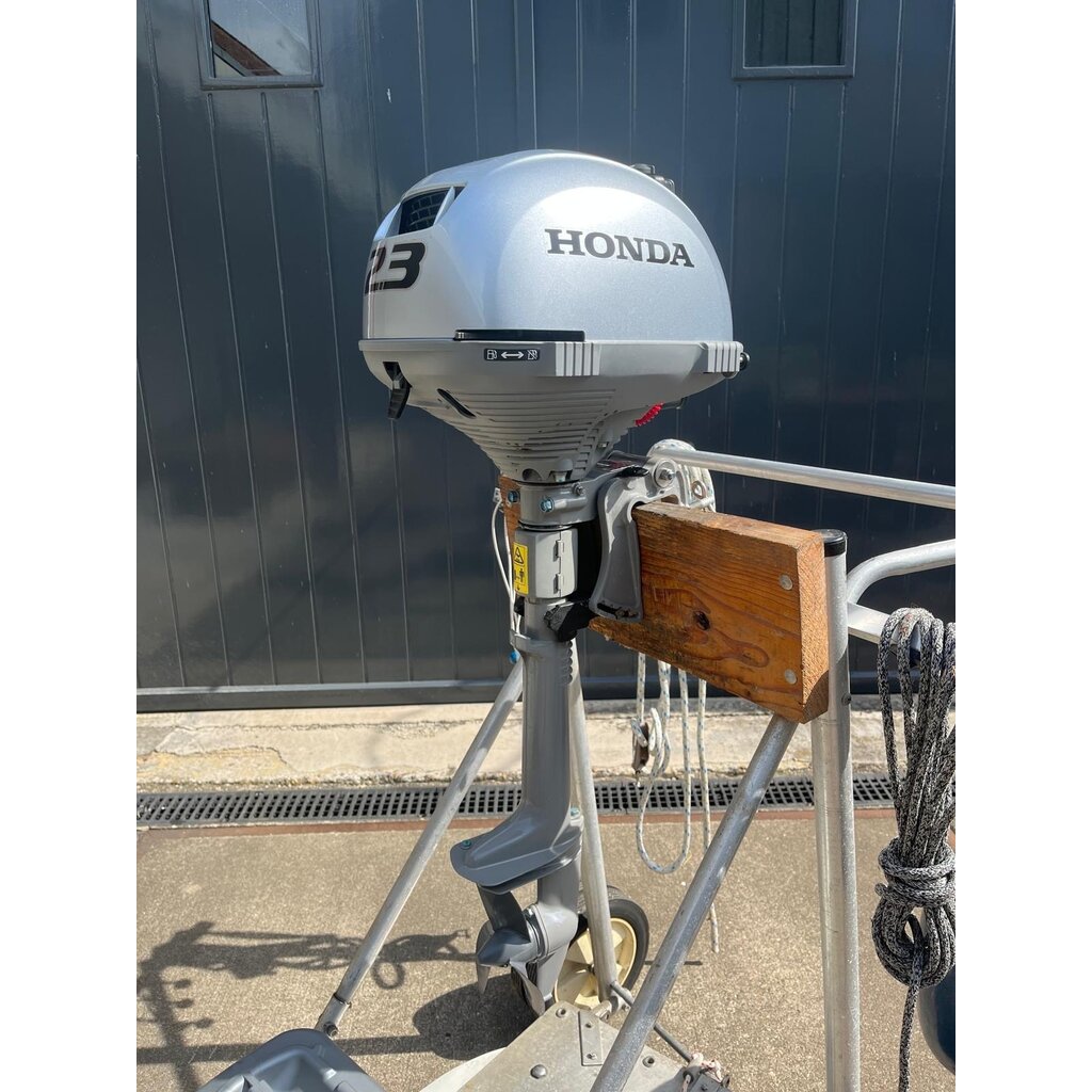 Honda BF 2,3 SCHU tweedehands particuliere verkoop