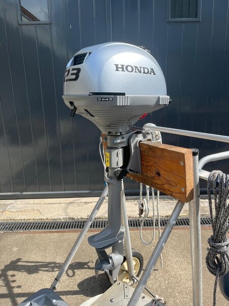 Honda BF 2,3 SCHU tweedehands particuliere verkoop