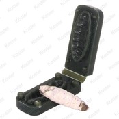 Collection Bait Former Wasmot