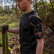 Khaki / Camo Outline T-Shirt Khaki / Camo Outline T-Shirt