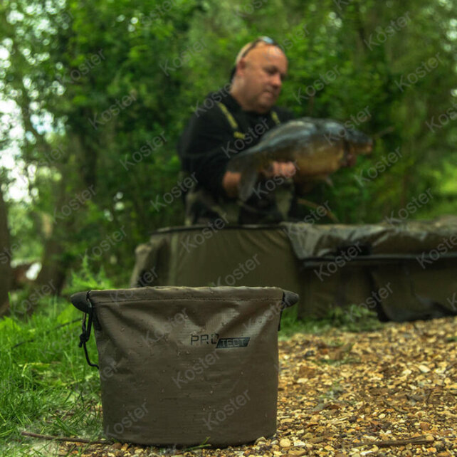 Pro-Tect Water Bucket