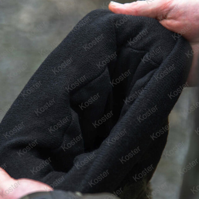 Avid Black And Camo Bobble Hat Avid Black And Camo Bobble Hat