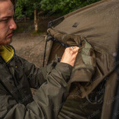 Revolve Screenhouse Compact