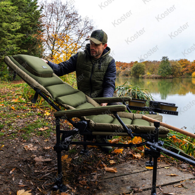 S23 Supa Deluxe Accessory Chair II