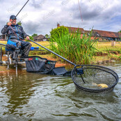 Carbon Match Landing Net 16"