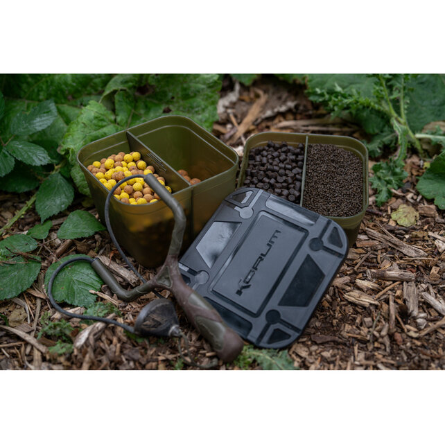 Divided Bait Tub 1.7 ltr.