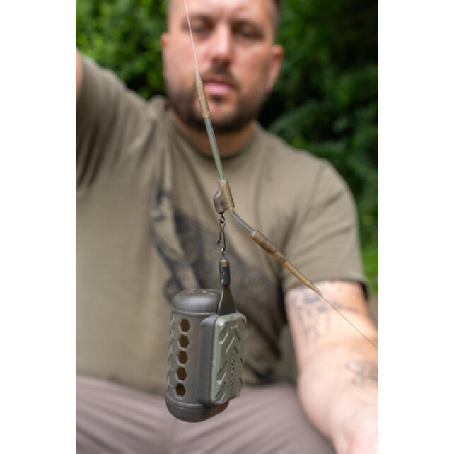 Feeder Booms Smokescreen