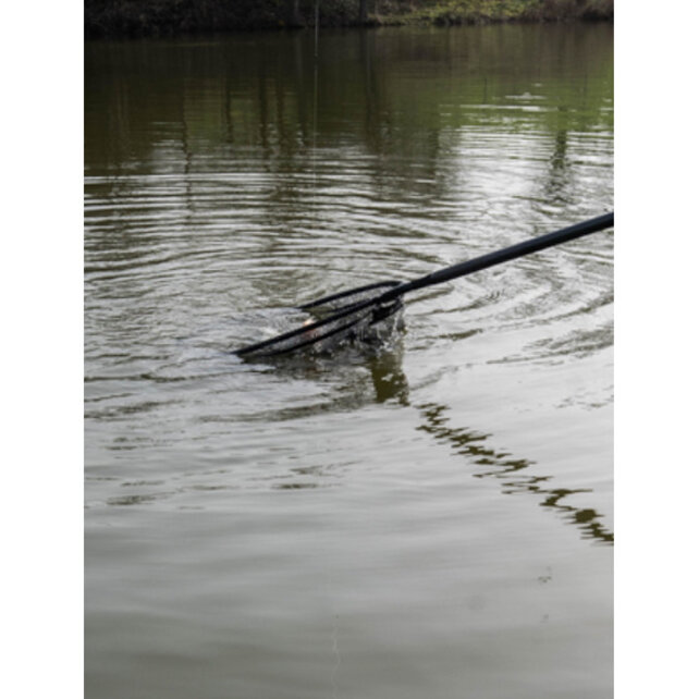 Carbon Free Flow Landing Net 16"