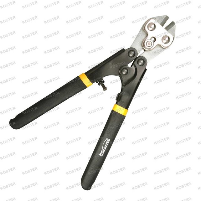 Cutter 21 cm. Cutter 21 cm.