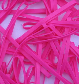 Q.08 Fluorescent elastic Pink L. 90 mm, Width 2 mm