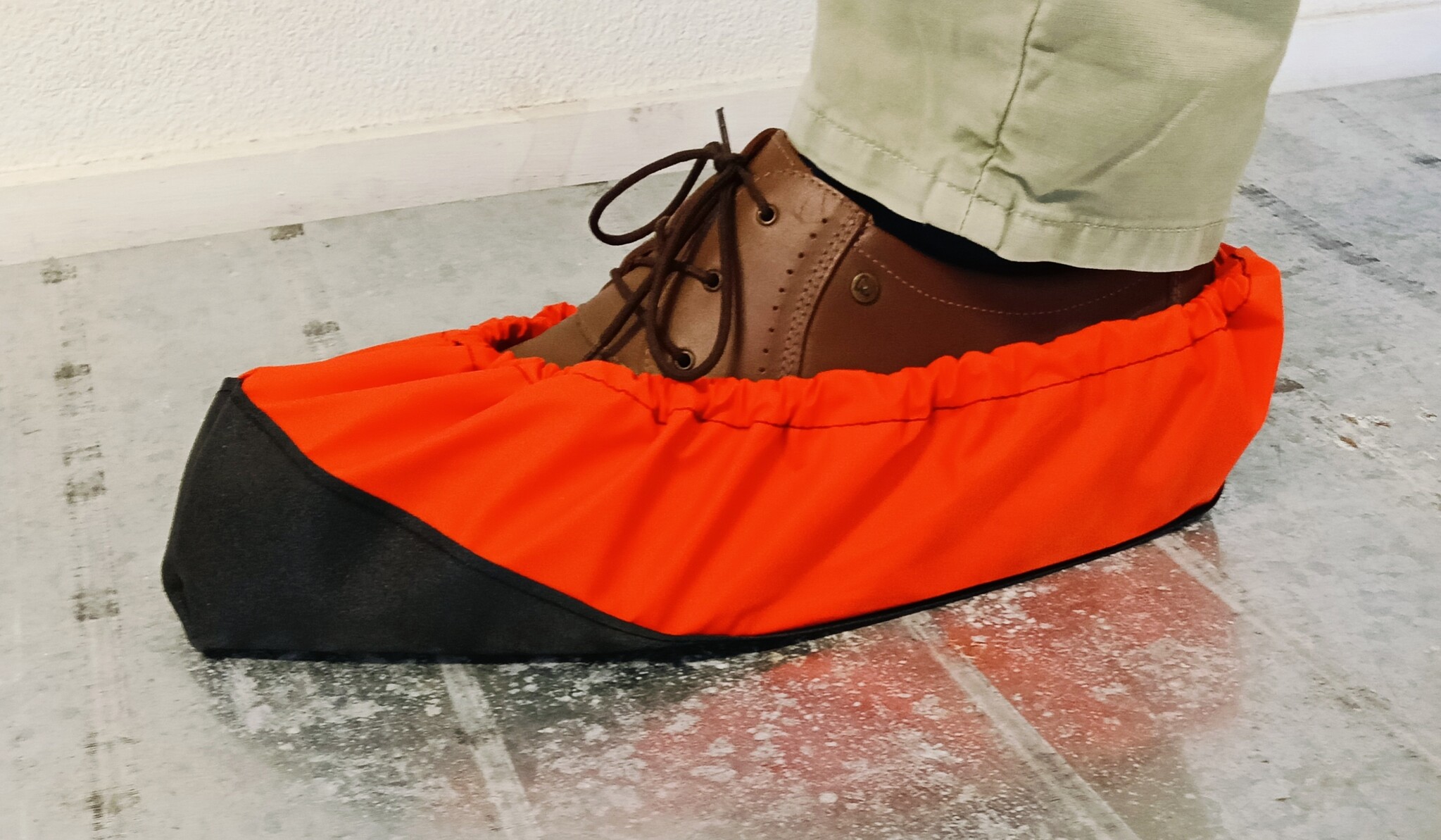 sc.09 Shoe-cover Large Rood