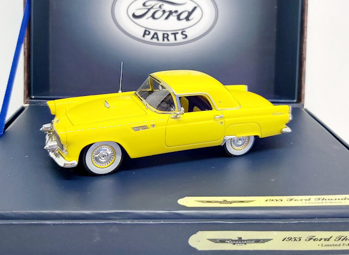 1955 ford thunderbird model car