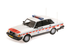 Artikel mit Schlagwort Minichamps Volvo 240