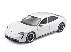 Producten getagd met Porsche Taycan 1:24