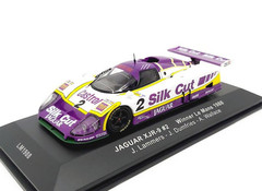 Producten getagd met Jaguar XJR-9 1:43
